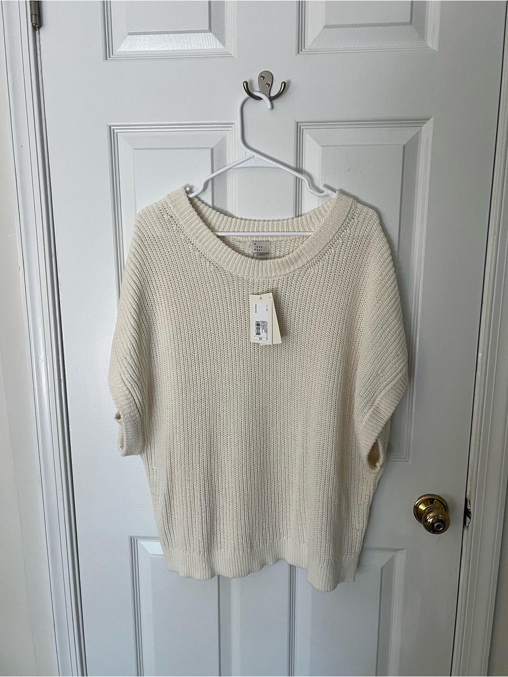 Women’s Short Sleeve Sweater